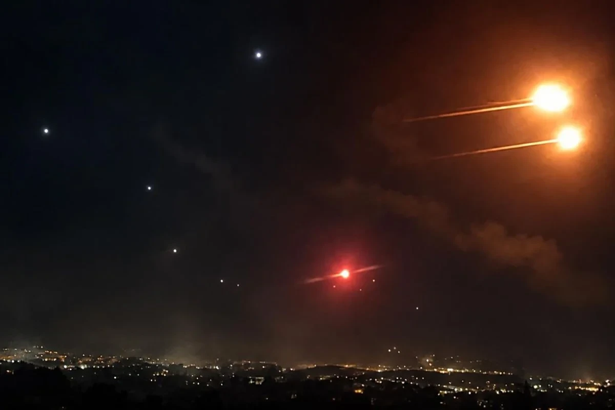 İrandan ABŞ bazalarına gözlənilməz sərt zərbələr -&nbsp; İki döyüş gəmisi, F-35 bazası və Amerika tankerləri vurulub