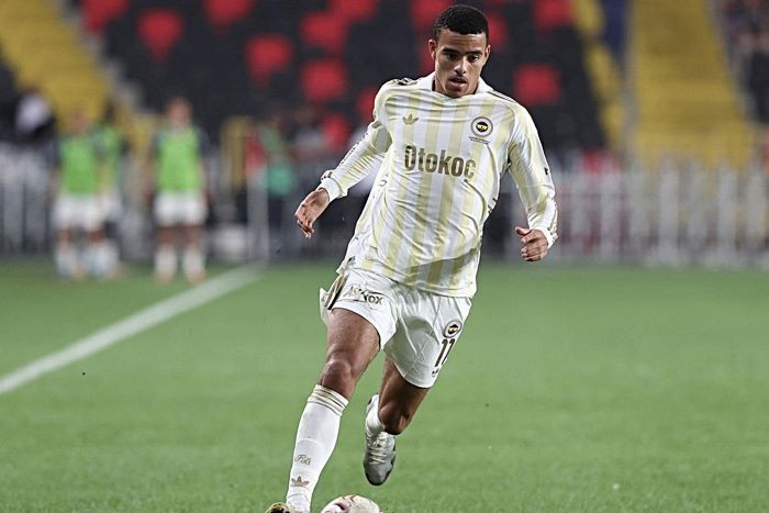Qrinvud: \"Matçı 3-0, 4-0 hesabı ilə qazana bilərdik\"
