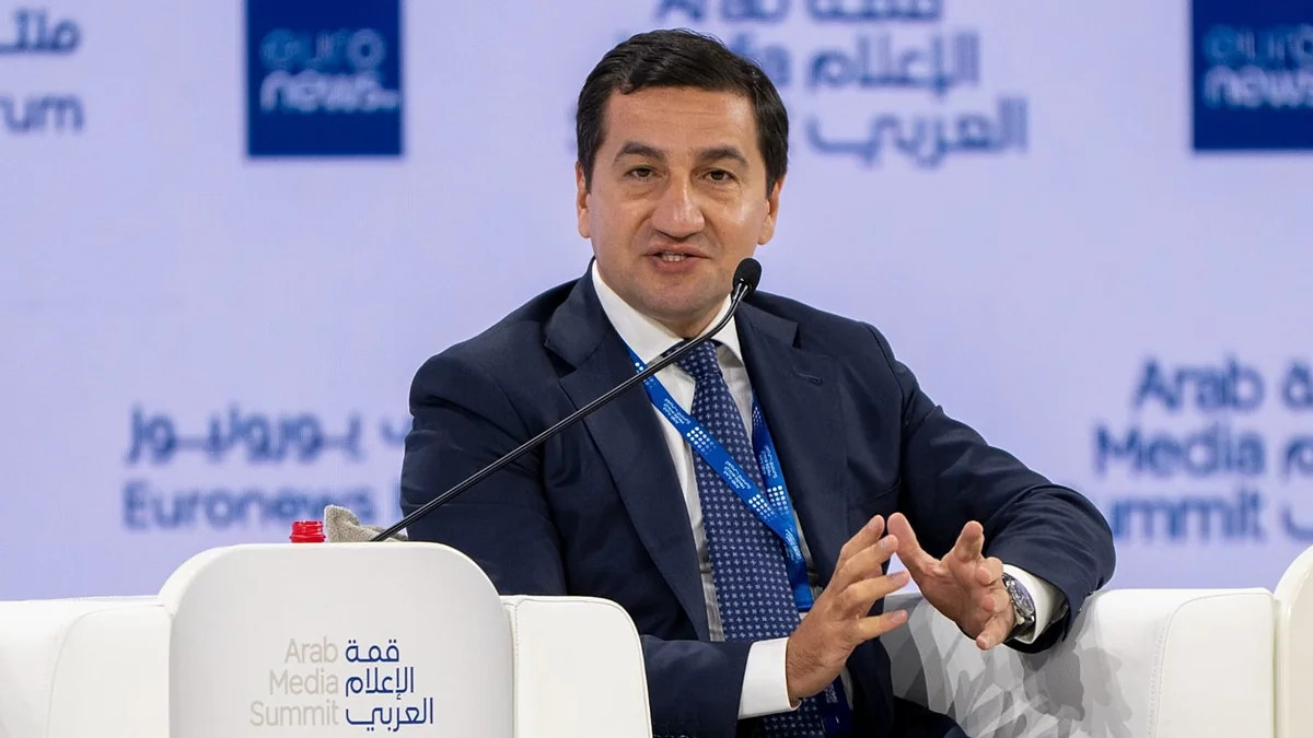 Hikmət Hacıyev: \"Revanşist qüvvələr sülh prosesini pozmağa çalışırlar\" - \"İndi biz müharibəni qazanmışıq, lakin biz sülh dövründə də qalib gəlirik\"