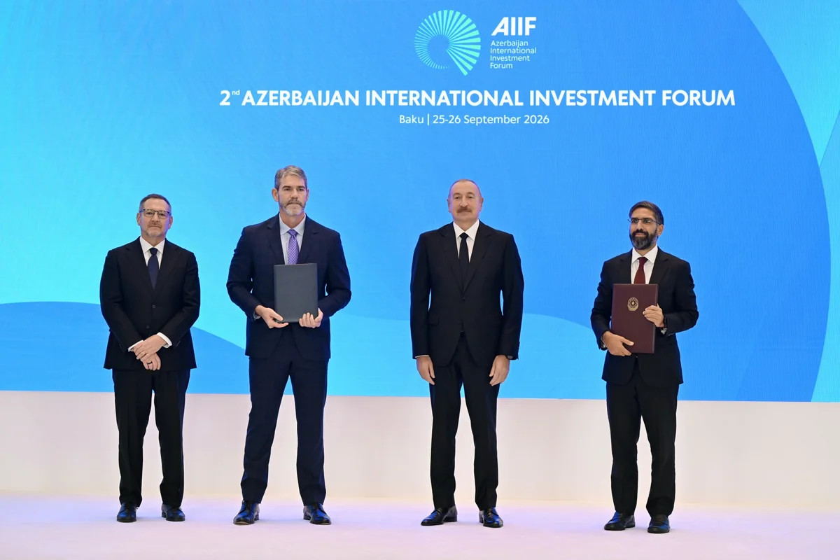 Beynəlxalq İnvestisiya Forumunda yeni sənədlər imzaalndı - Prezidentin iştirakıyla + FOTOLAR