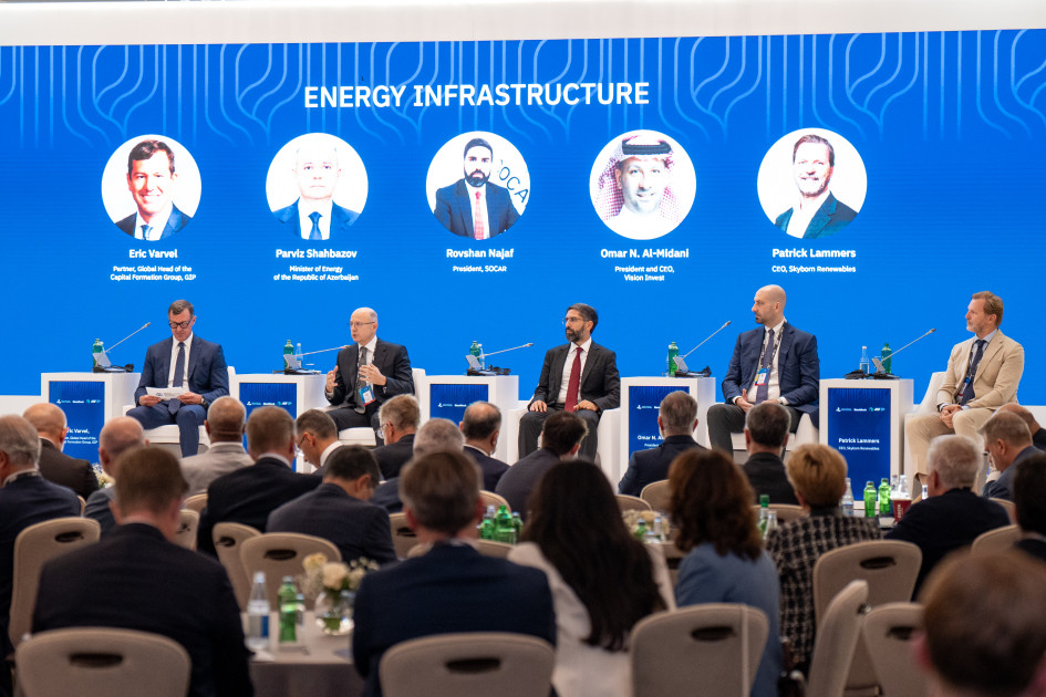 ARDNF və “BlackRock”un birgə təşkilatçılığı ilə Azərbaycan İnfrastruktur İnvestisiya Dialoqu keçirilib
