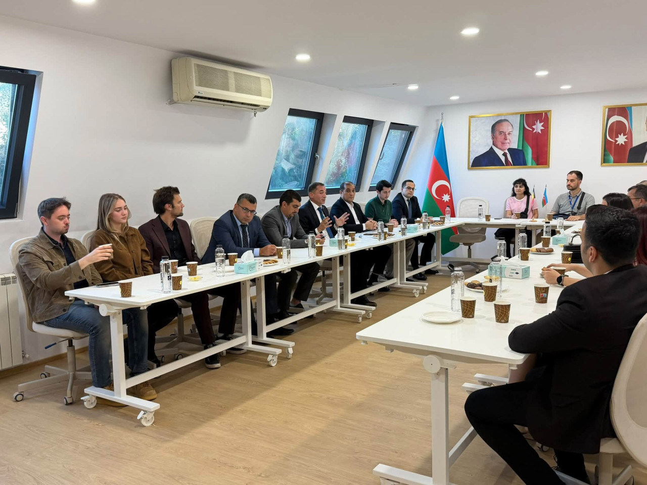 BUXARESTDƏ 27 SENTYABR - ANIM GÜNÜ QEYD OLUNUB -&nbsp;FOTOLAR