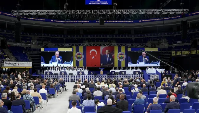 \"Fənərbağça\" klubunun borcu açıqlandı - 27 milyard...
