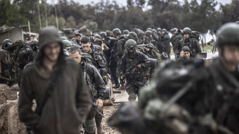İsrailin keçmiş Baş naziri: \"İsrail ordusu çökmə riski ilə üz-üzədir\"
