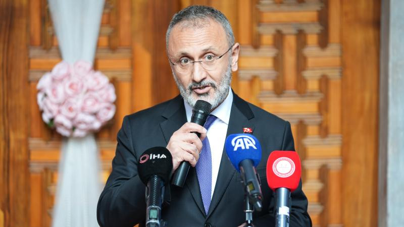 Türkiyədə daha bir müxalif bələdiyyə sədri saxlanılıb