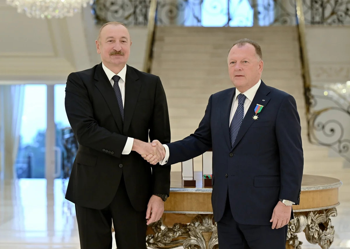 Prezident İlham Əliyev Beynəlxalq Cüdo Federasiyasının prezidentini qəbul edib - FOTOLAR