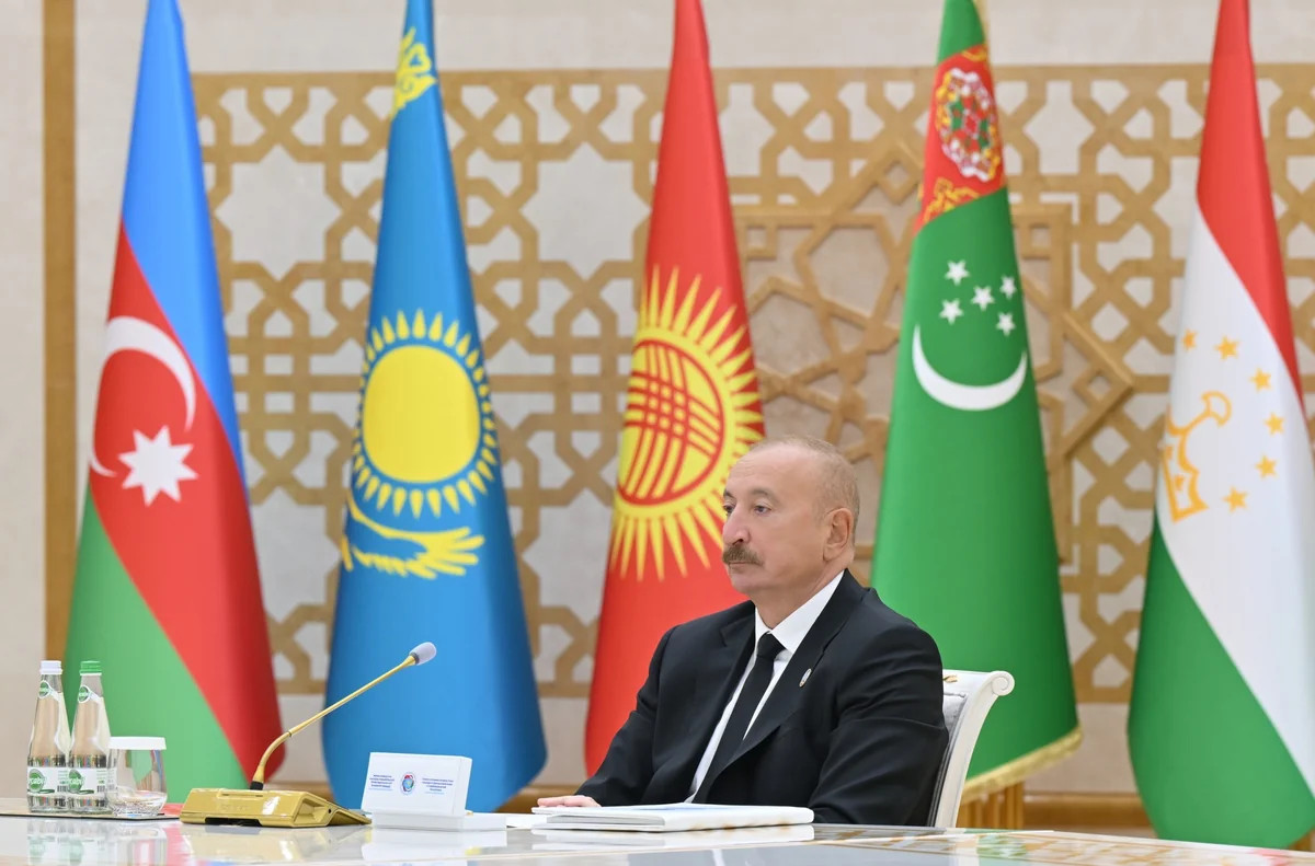 İlham Əliyev: \"Sülh və sabitlik Mərkəzi Asiya və Azərbaycanın inkişafının əsasını təşkil edir\" - \"Bu fondların hər birinin kapitalı yüz milyonlarla dollarla ölçülür\"
