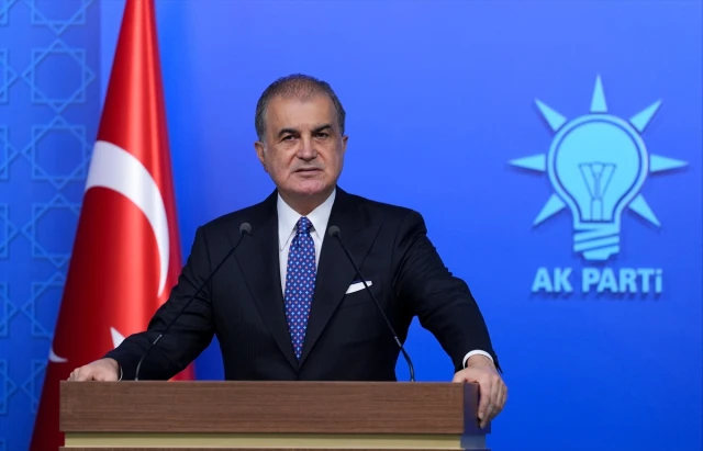 Mətbuat katibi partiya sədrini hədələdi: \"Həddindən artıq irəli getdin...\"