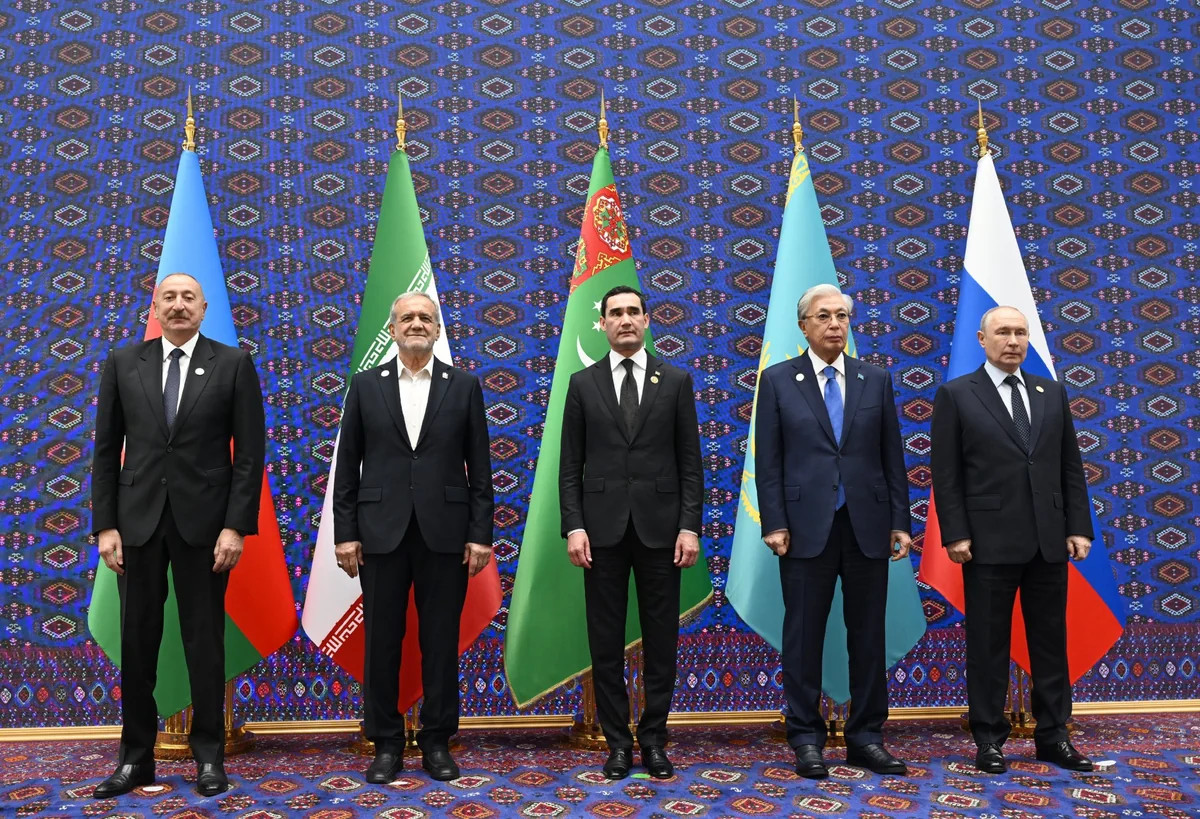 Xəzəryanı ölkələrin liderləri toplandı - İlham Əliyev çıxış edib + FOTO&nbsp;