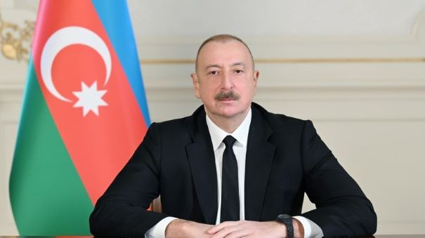 Prezident 102 tələbəyə təqaüd ayırdı - Sərəncam + SİYAHI