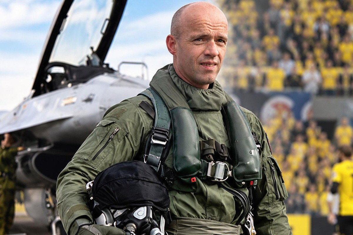 20 il qırıcı pilotu oldu, indisə Çempionlar Liqasında tarix yazır