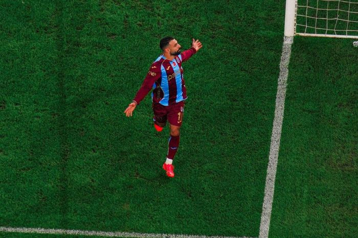 \"Trabzonspor\" \"Beşiktaş\"ı məğlub etdi - Salah tarix yazır