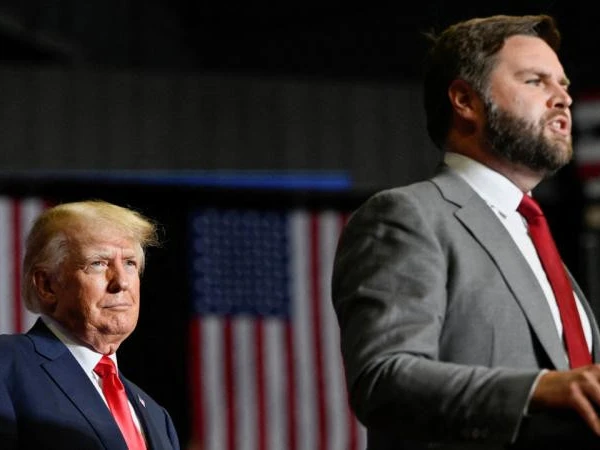 \"ƏGƏR ANLAŞA BİLSƏK...\" - Tramp və Vensdən İrana mesajlar