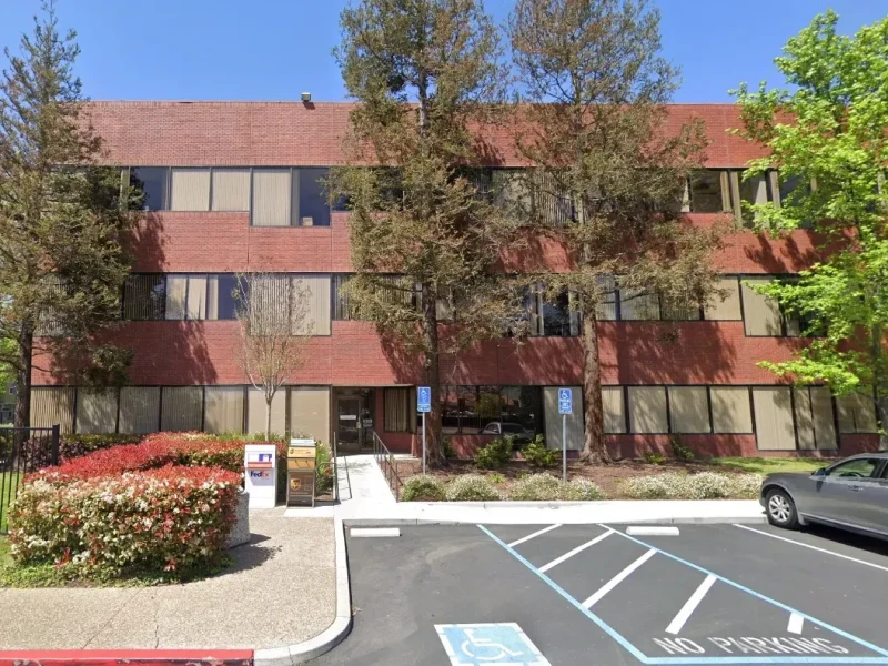 Amerikaya 90 milyon dollar atan azərbaycanlı... - Amerikanın məşhur nəşrinin yazdığı şəxs kimdir?