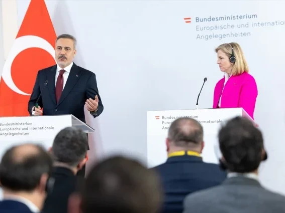 Hakan Fidan Avropa ölkəsində: “Daha nəyi gözləyirsiniz?”&nbsp;