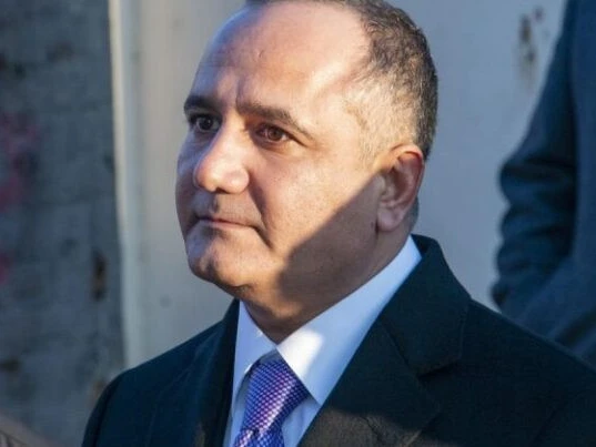 Deputat Kəmaləddin Qafarovun “Azəri Med”lə əlaqəsi və ya 3 ildə 150 milyon manatdan çox iri satınalma müqavilələri...