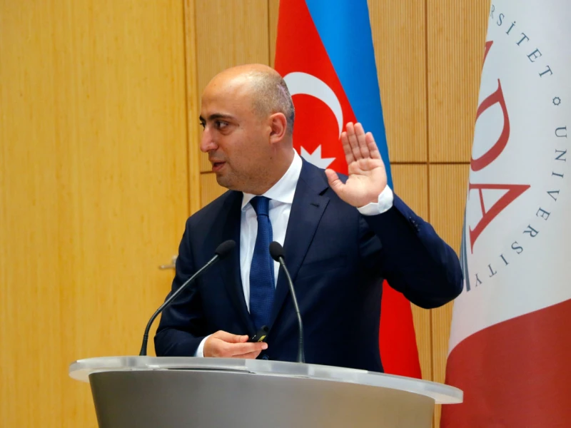 \"Tamștatlı müəllimlər sertifikasiya olunmayacaq\" - Emin Əmrullayev