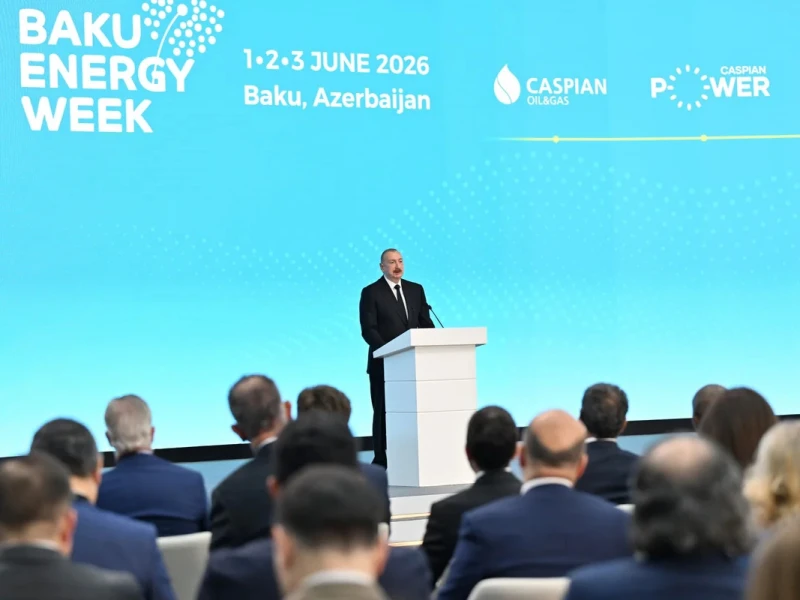 Prezident İlham Əliyev Bakı Enerji Həftəsində - FOTOLAR