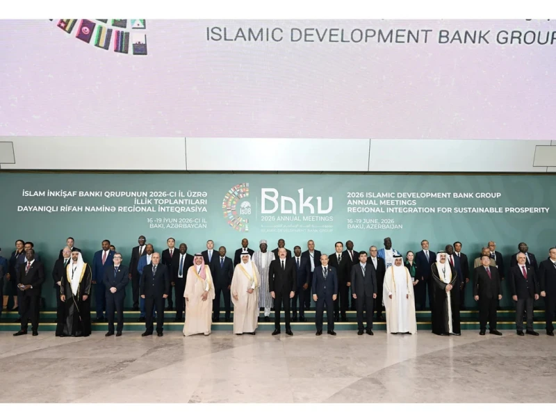 İlham Əliyev Bakıda İslam İnkişaf Bankı Qrupunu llik Toplantılarının açılış mərasimində - CANLI