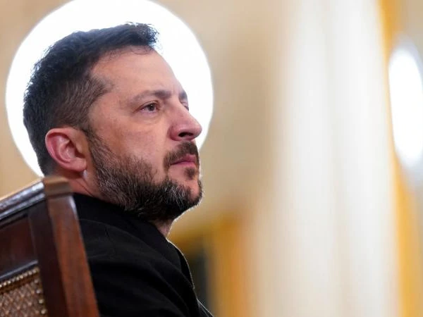 Zelenski rəsmi Moskvaya meydan oxudu, sərnişin təyyərələrinə xəbərdarlıq elədi: \"Rusiyanın hava məkanını bağlayacağıq\"