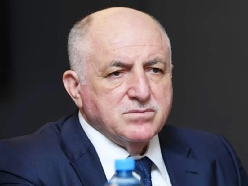 Sahibkarlar Konfederasiyasının prezidentinə qarşı cinayət təqibi başlayıb: \"Azərkredit\"də əməliyyat və... - Məmməd Musayev və ətrafı nədə ittiham olunurlar?