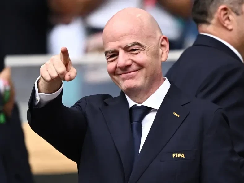 FİFA Trampın kürəkəninə dünya futbolunda \"gizli yol\" açır - 20 milyard dollarlıq şirkət və UEFA ilə yeni gərginlik...