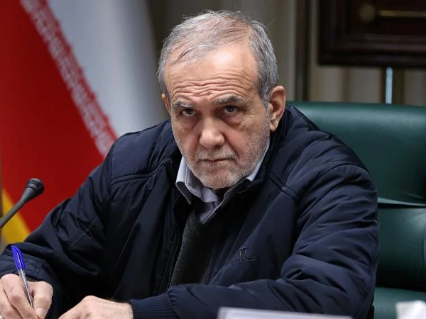 İran prezidenti istefa xəbəri barədə xalqa səsləndi: \"Orduyla aramızda narazılıq olsa,  Silahlı Qüvvələr mənim deyil, Xameneinin yanında olacaq\"