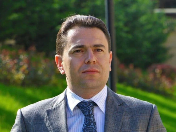 AGENTLİYİN MƏTBUAT KATİBİ VƏZİFƏDƏN AZAD OLUNUB, YOXSA...?  - Anar Nəcəfli sorğumuza maraqlı cavab verdi