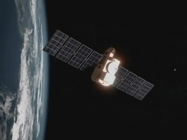 Rusiya \"Starlink\"ə rəqib qlobal peyk internet şəbəkəsi yaradır - \"Şəfəq\" gələn il istifadəyə veriləcək