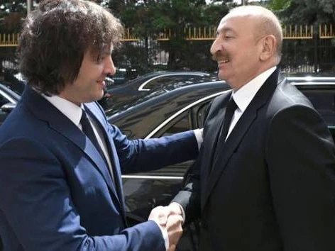 Prezident İlham Əliyev İrakli Kobaxidzeyə zəng edib