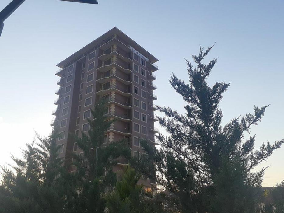 Ziya Məmmədov çoxmərtəbəli binasını satışa çıxardı - 3 milyona