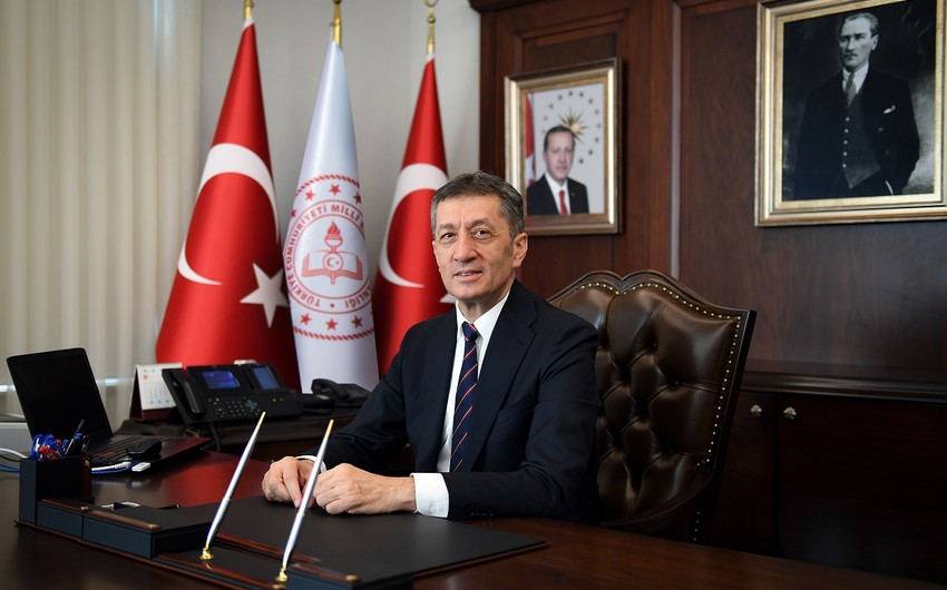 Təhsil naziri türkiyəli həmkarı ilə görüşüb